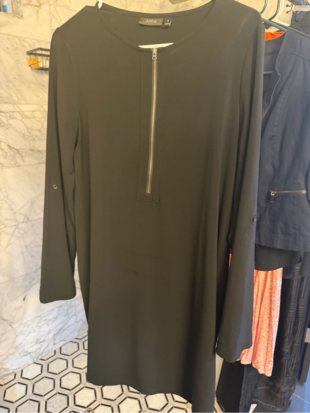 Apt. 9 Black Long-Sleeve Zip Tunic